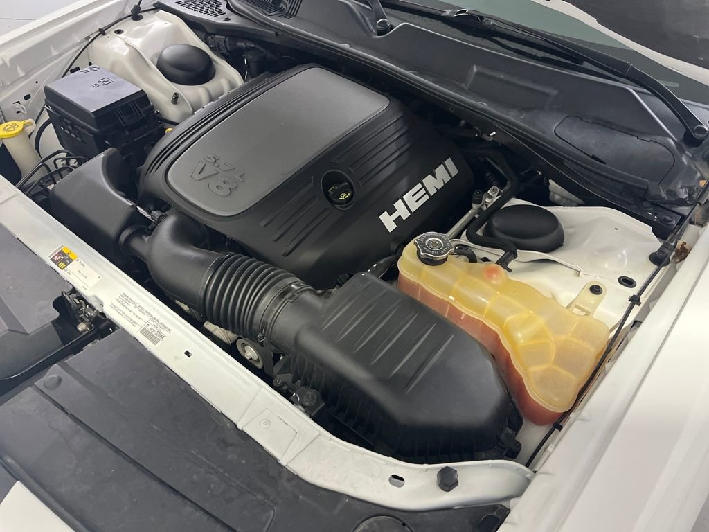 Used 2013 Dodge Challenger R/T Plus image 13