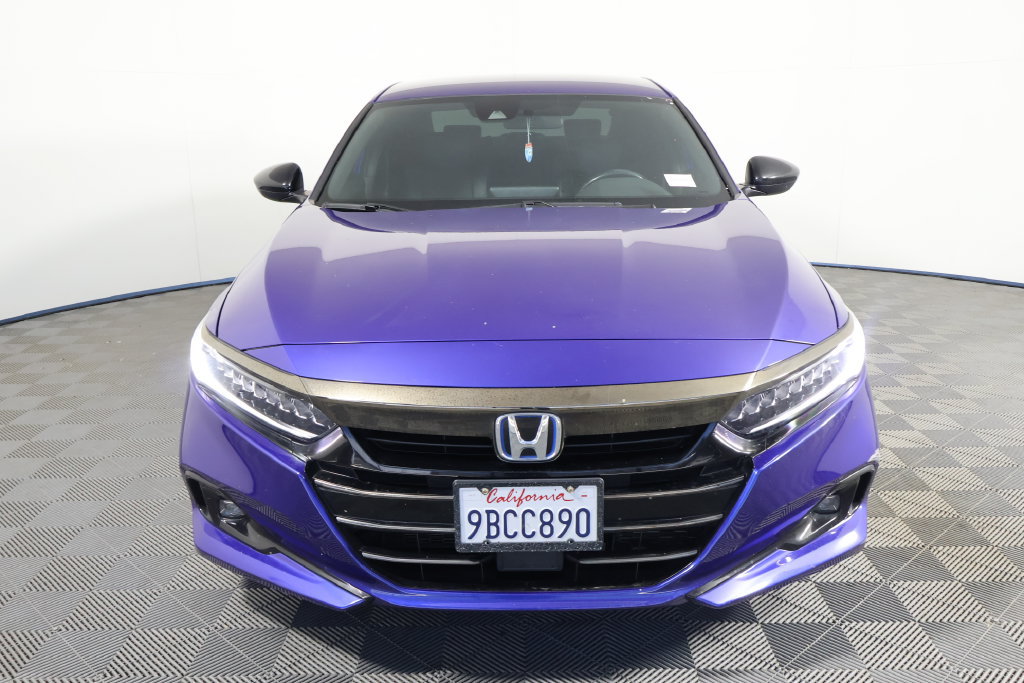 Used 2022 Honda Accord Sport image 2
