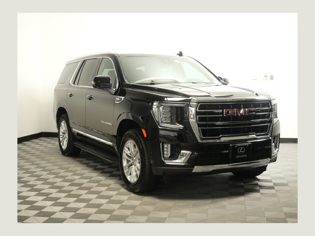 Used 2023 GMC Yukon SLT w/ SLT Luxury Package
