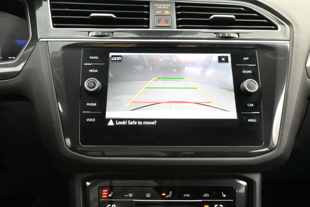 Used 2024 Volkswagen Tiguan SE FWD image 22