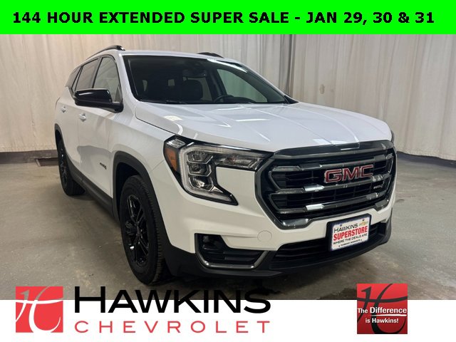 Used 2024 GMC Terrain AT4 image 1