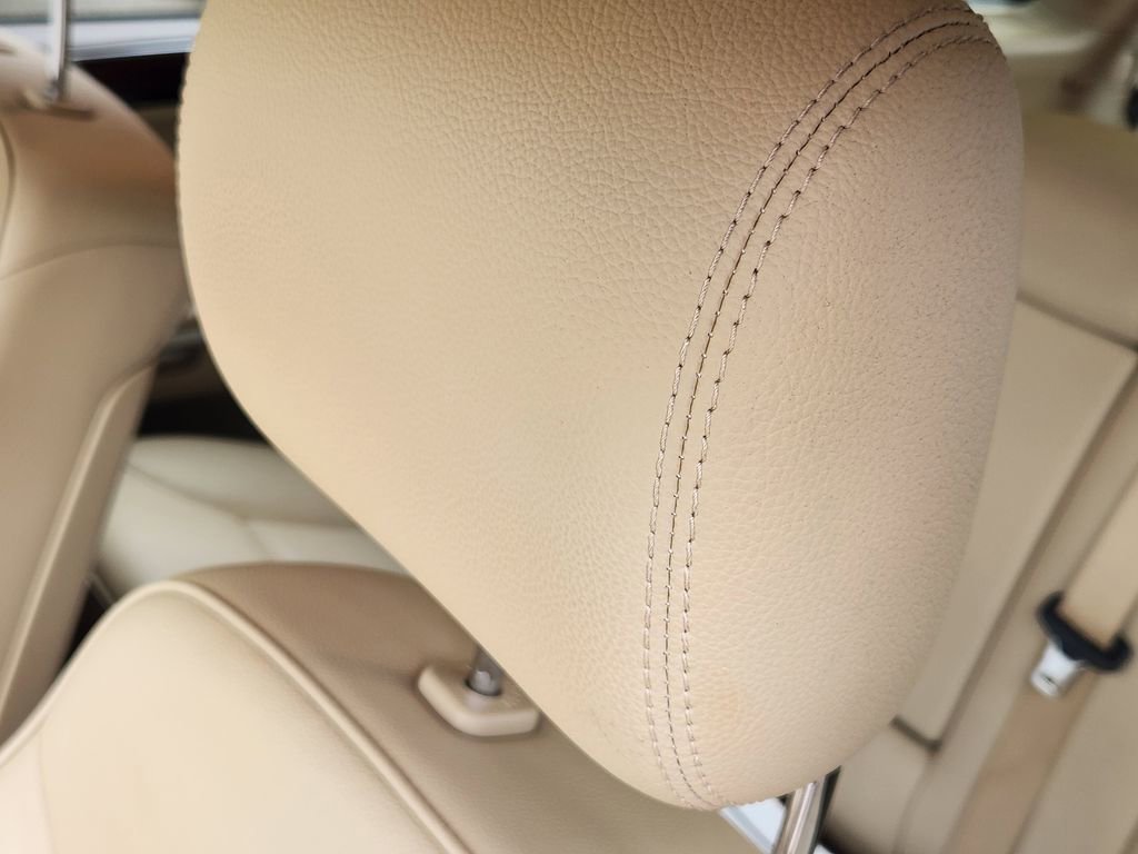 Used 2012 Mercedes-Benz GL 450 4MATIC image 14