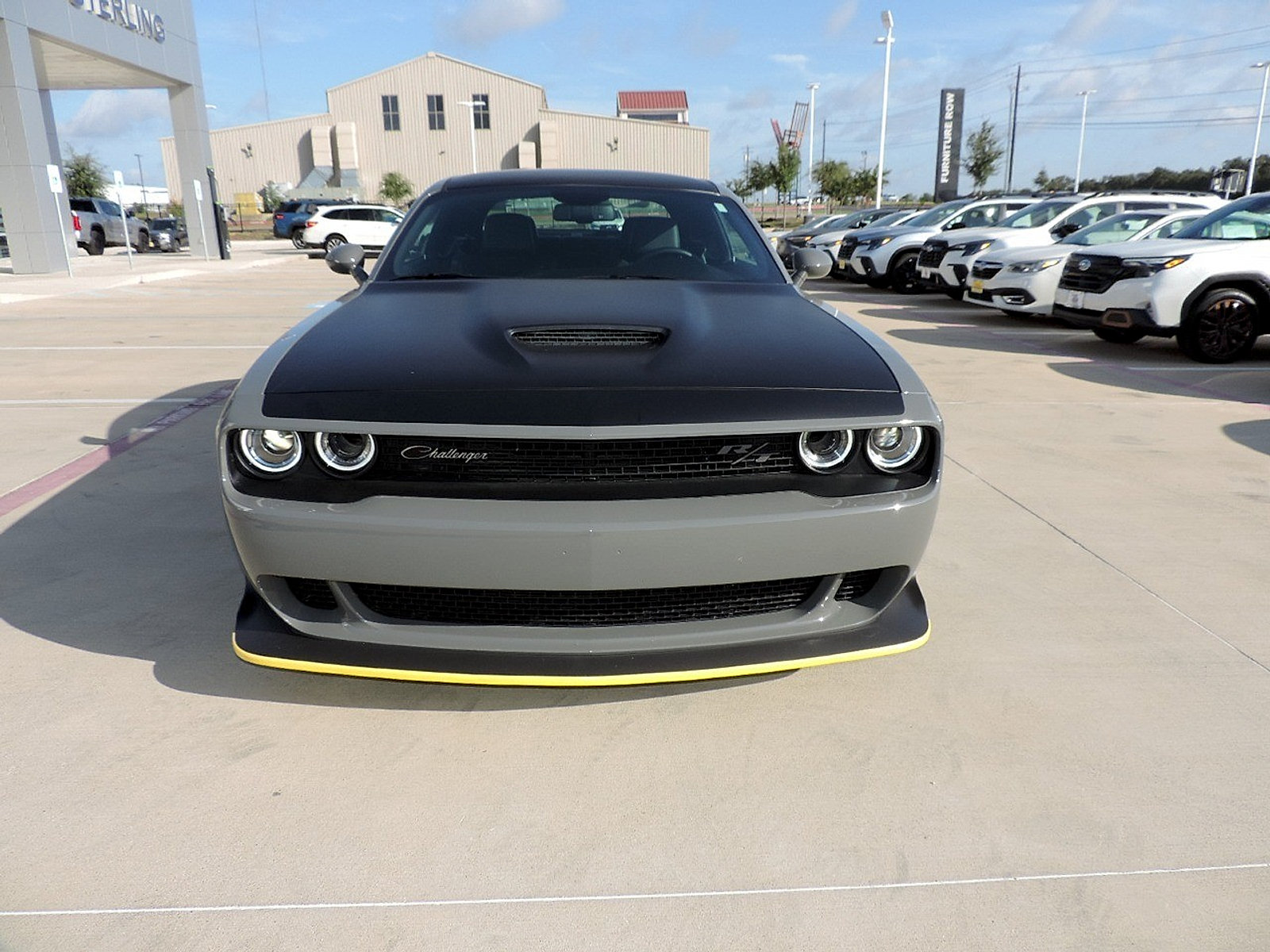 Used 2023 Dodge Challenger R/T Scat Pack RWD image 2