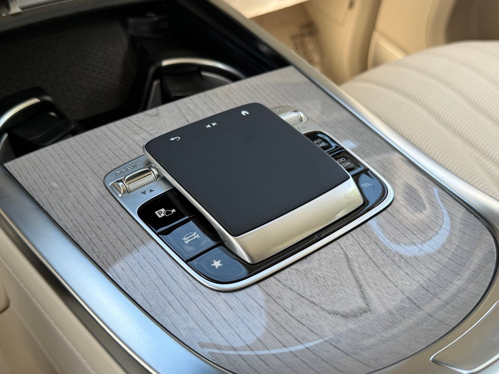 New 2026 Mercedes-Benz G 63 AMG 4MATIC image 24