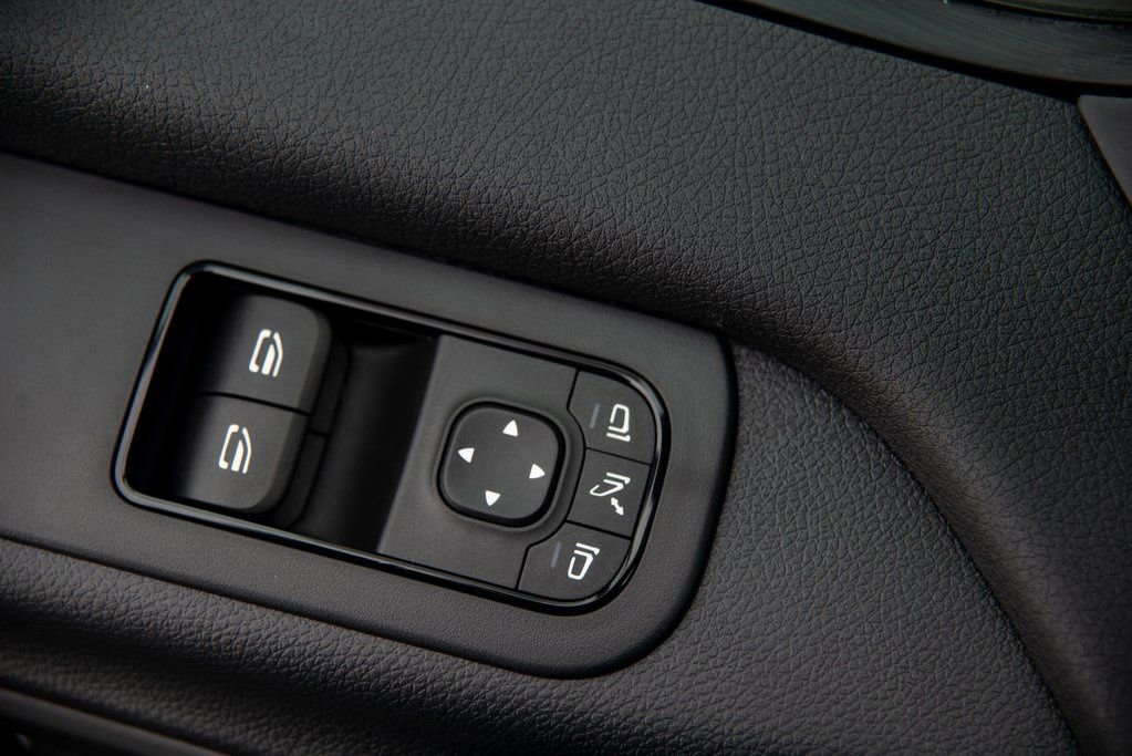 Used 2025 Mercedes-Benz Sprinter 2500 image 27