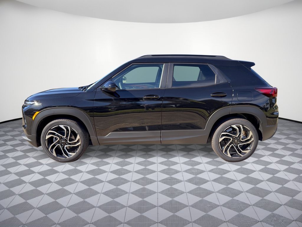 New 2026 Chevrolet TrailBlazer RS w/ Driver Confidence Package FWD image 2