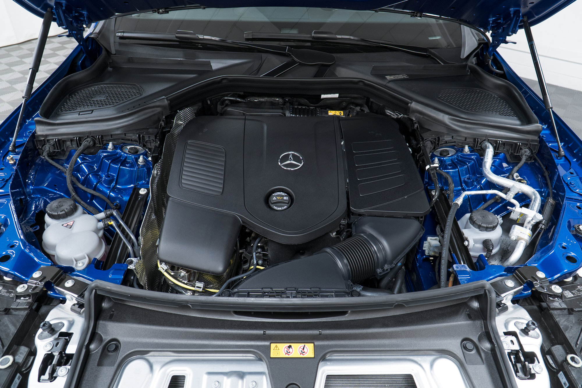 New 2026 Mercedes-Benz GLC 300 4MATIC image 9