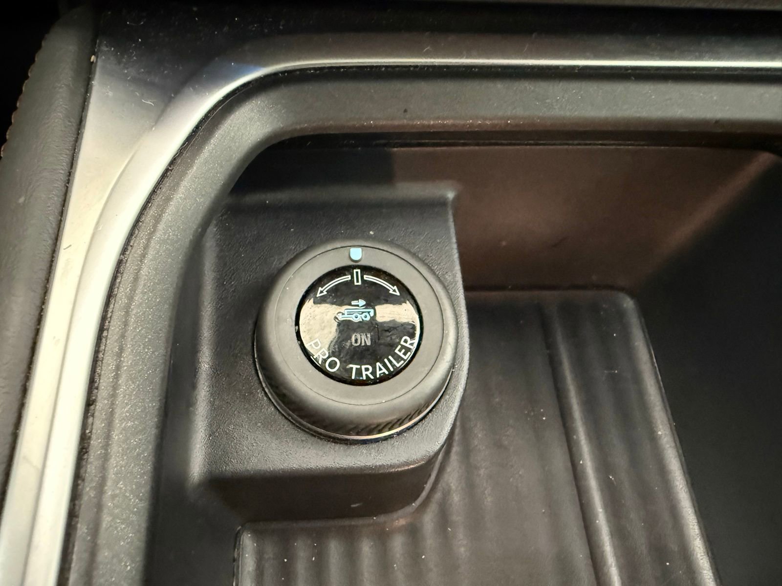 Used 2025 Ford Expedition Max Active AWD/4WD image 21