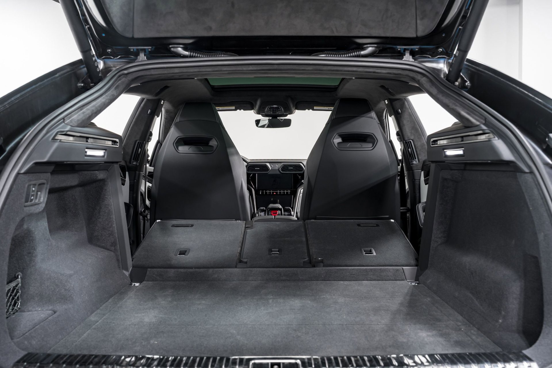 Used 2024 Lamborghini Urus S image 63