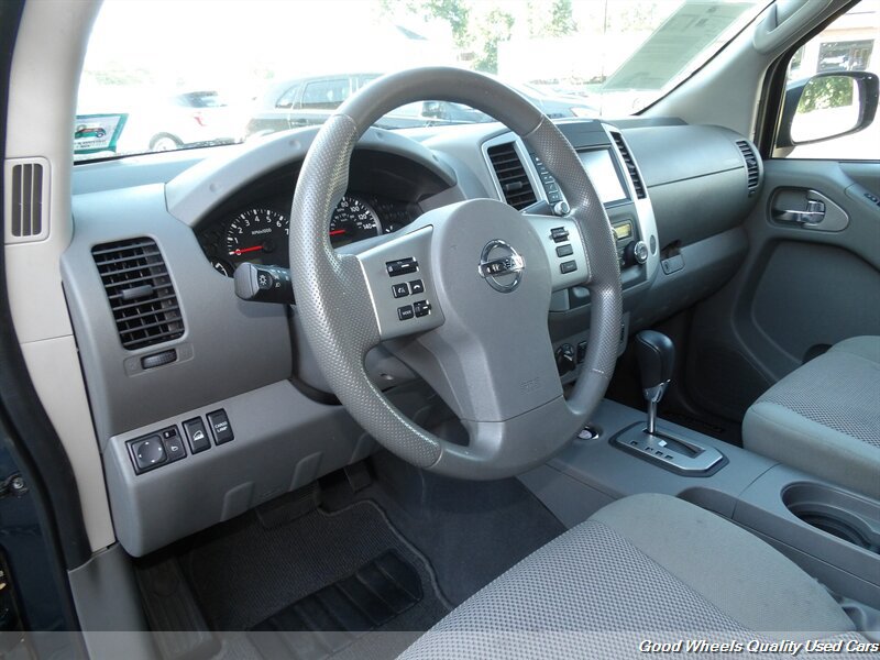 Used 2020 Nissan Frontier SV AWD/4WD image 10