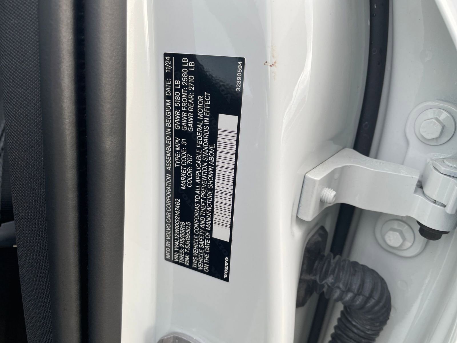 Used 2025 Volvo V60 B5 Cross Country Plus image 28