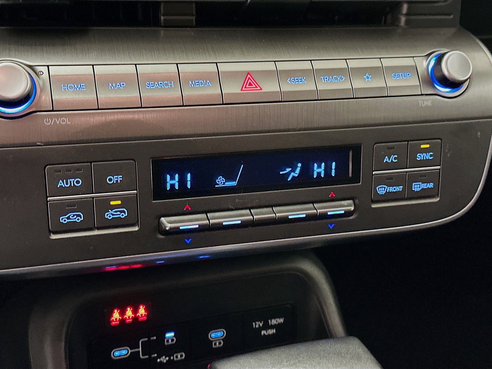 Used 2025 Hyundai Kona SEL image 23