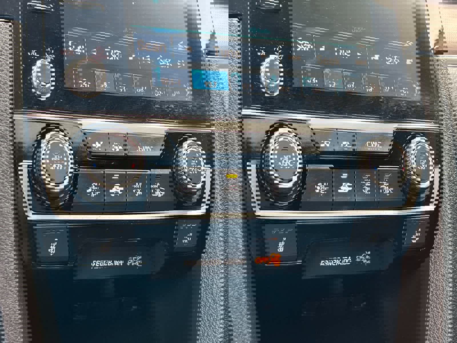 Used 2020 Honda Civic EX image 20