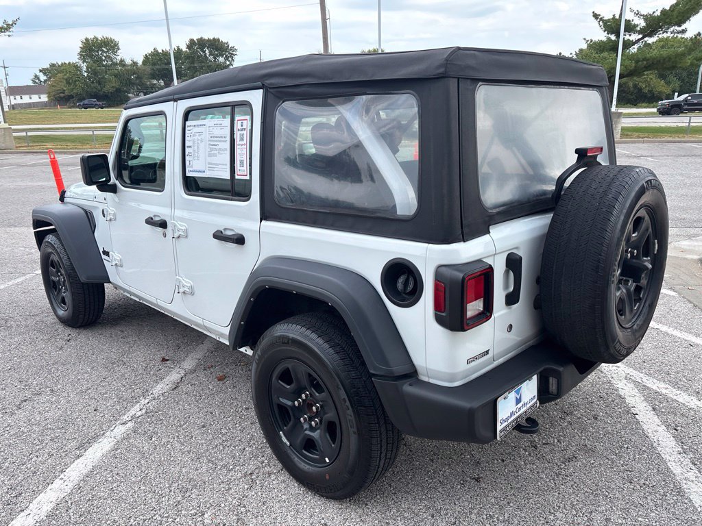Used 2023 Jeep Wrangler Unlimited Sport AWD/4WD image 10