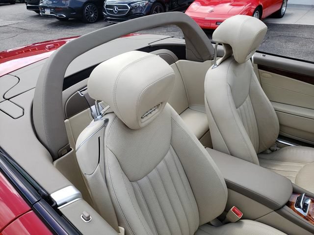 Used 2009 Mercedes-Benz SL 550 image 30