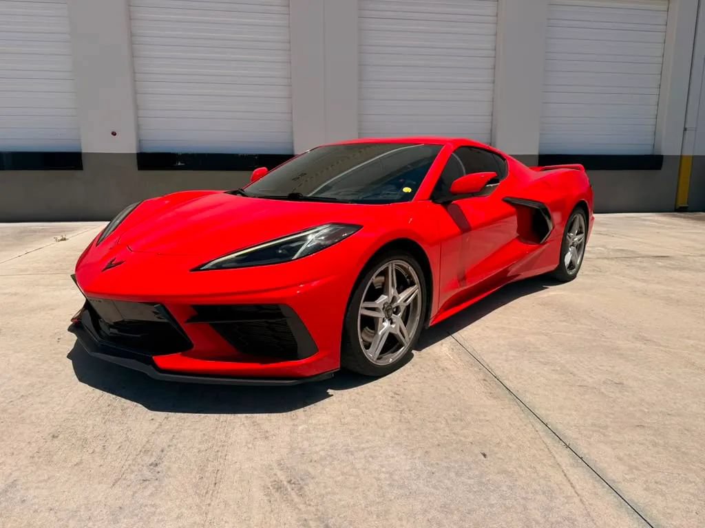 Used 2020 Chevrolet Corvette Stingray Premium Cpe w/ 3LT Preferred Equipment Group RWD image 3