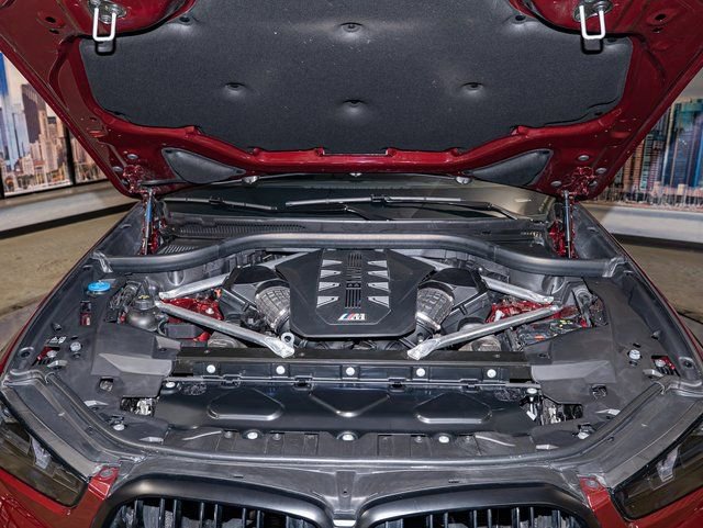 Certified 2024 BMW X6 M60i w/ Executive Package AWD/4WD image 5