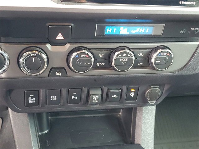 Used 2023 Toyota Tacoma TRD Sport image 19