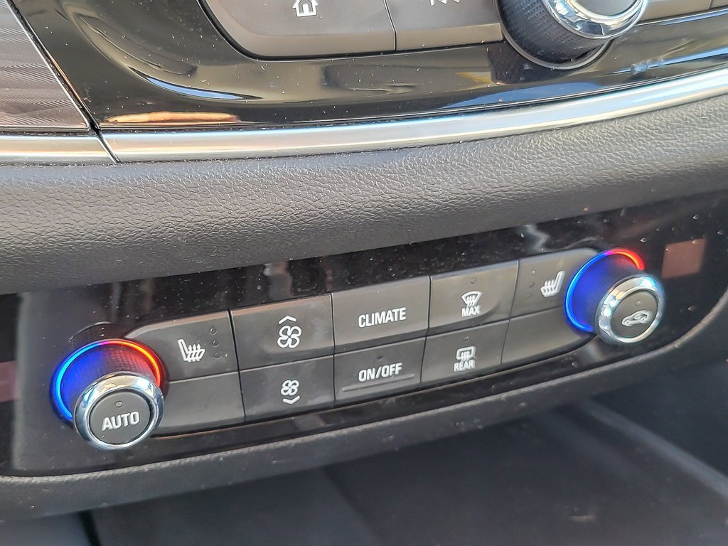 Certified 2018 Buick Enclave Essence w/ Trailering Package image 14