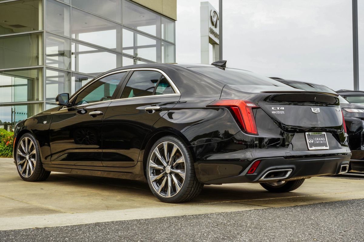 Used 2022 Cadillac CT4 Luxury w/ LPO, Exterior Accent Package RWD image 10