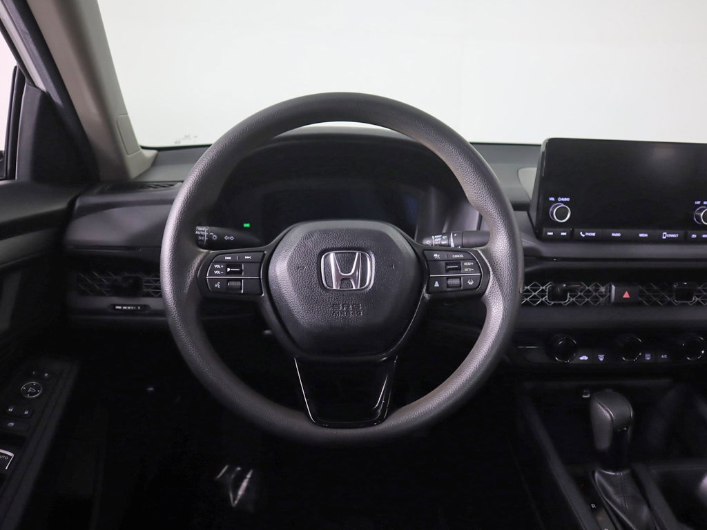 Used 2025 Honda Accord LX image 34