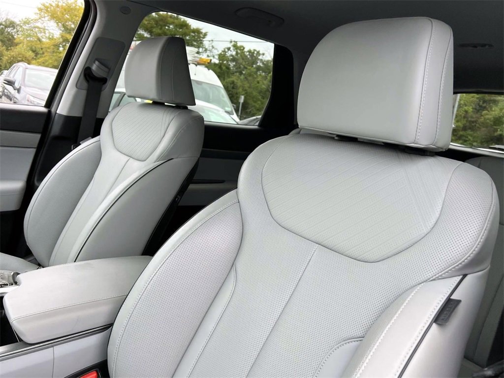 Certified 2023 Hyundai Palisade SEL image 10