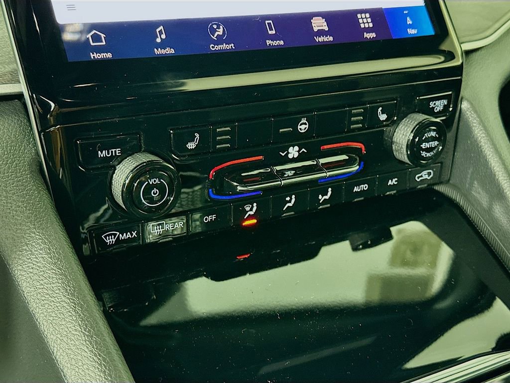 New 2025 Jeep Grand Cherokee Limited image 22