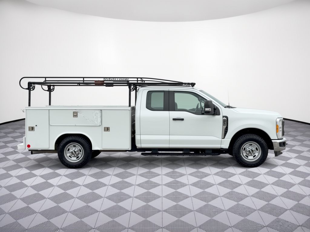 Used 2023 Ford F250 XL w/ XL Driver Assist Package RWD image 8