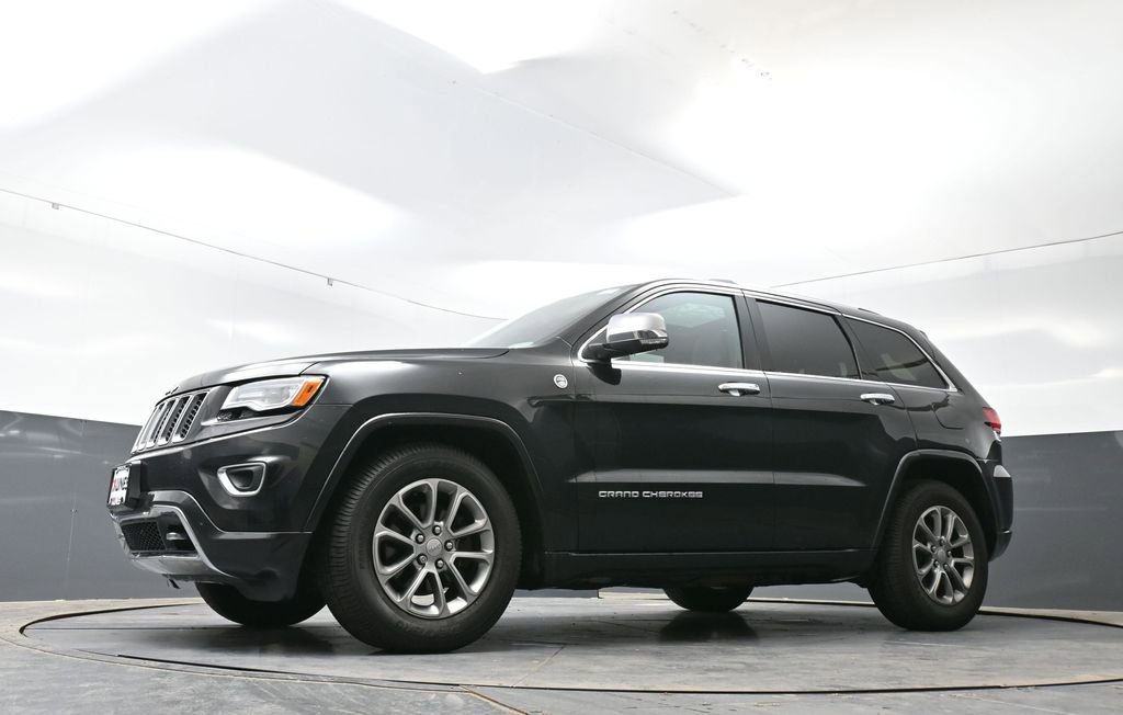 Used 2015 Jeep Grand Cherokee Overland AWD/4WD image 53