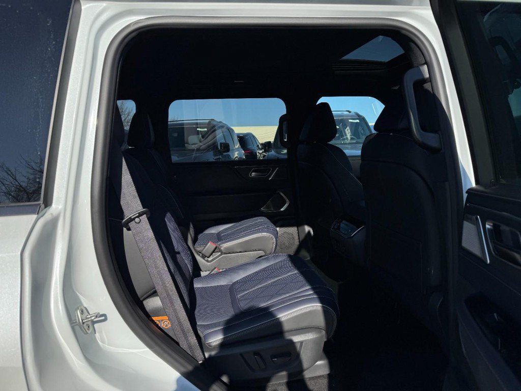 New 2026 INFINITI QX80 4WD w/ Sport Exterior Package image 5