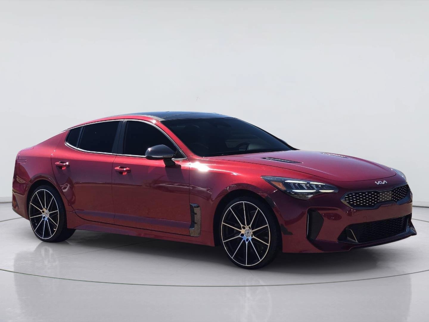 Used 2023 Kia Stinger GT-Line w/ Sun & Sound Package RWD image 3