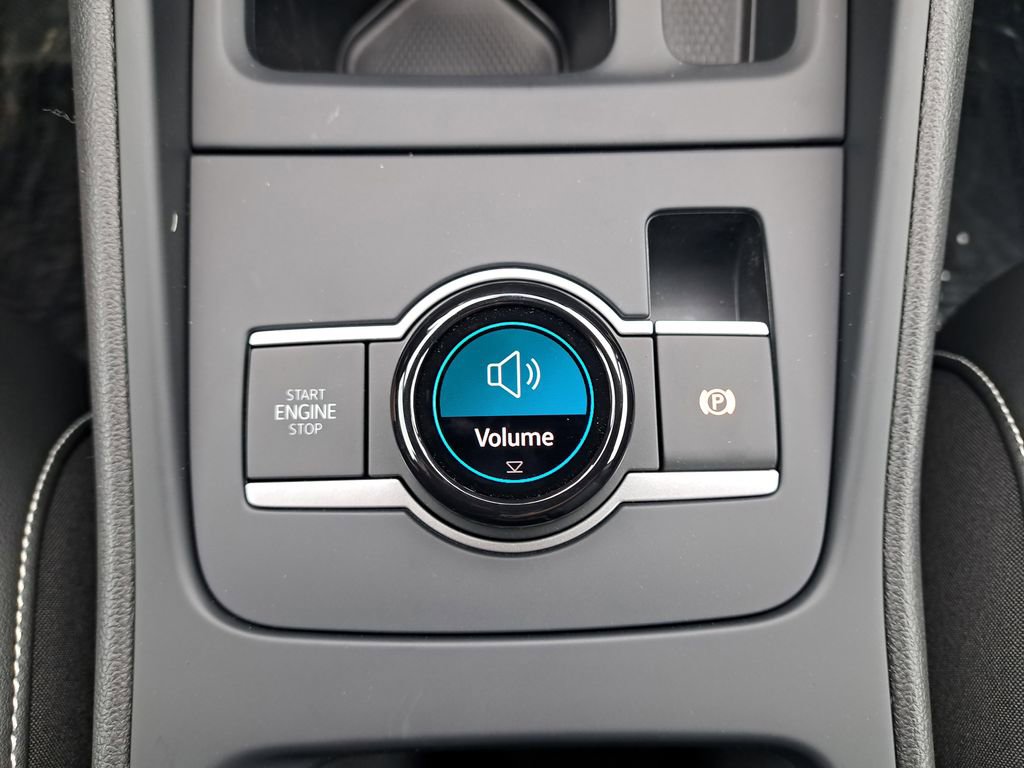 New 2025 Volkswagen Tiguan SE image 24
