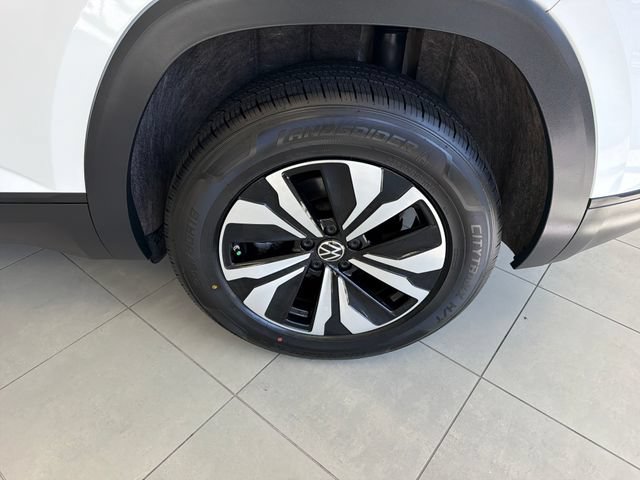 Used 2024 Volkswagen Atlas Cross Sport SE AWD/4WD image 29