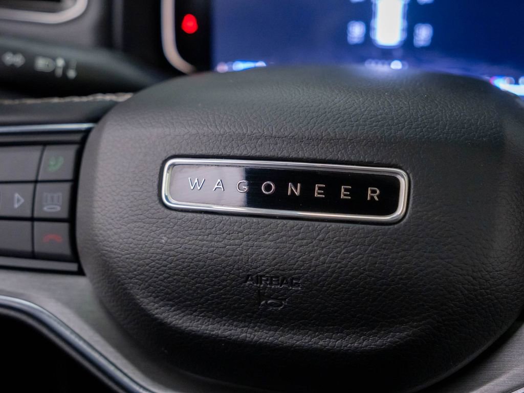 Used 2023 Jeep Wagoneer Series II image 28