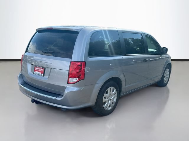 Used 2020 Dodge Grand Caravan SE FWD image 6