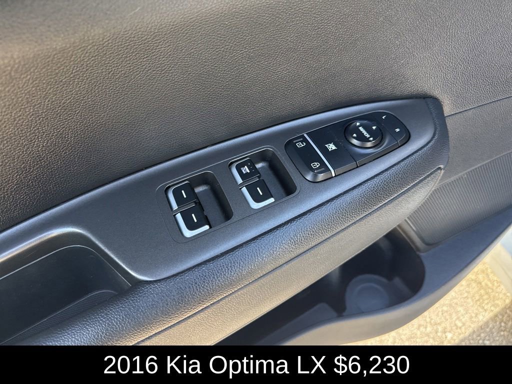 Used 2016 Kia Optima LX FWD image 12