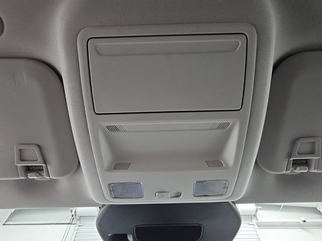 Used 2025 Ford Escape Active w/ Tech Pack #1 FWD image 22