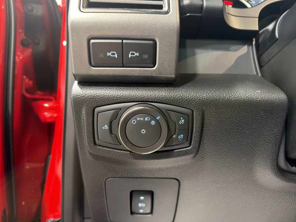 Used 2018 Ford F150 Raptor w/ Equipment Group 802A Luxury image 23