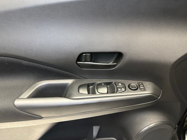 New 2025 Nissan Kicks Play S FWD image 22