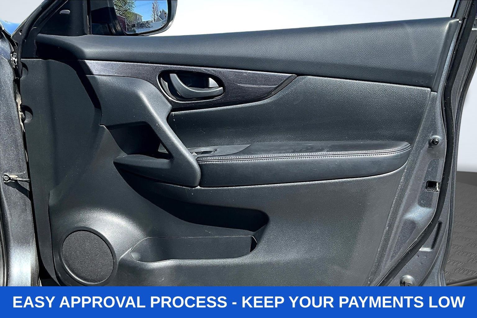 Used 2019 Nissan Rogue S AWD/4WD image 31