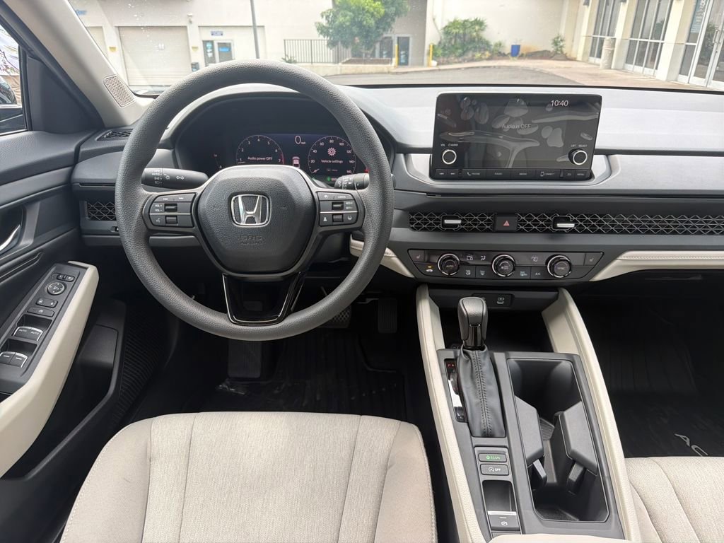 New 2025 Honda Accord SE image 11