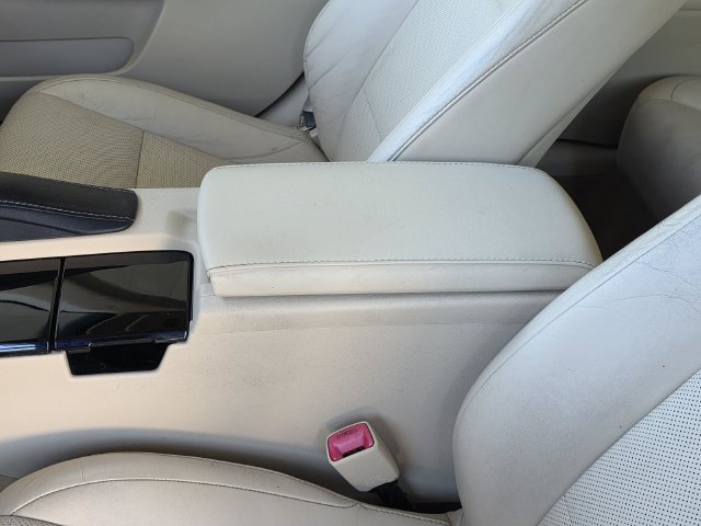 Used 2015 Lexus ES 350 w/ Luxury Package FWD image 8
