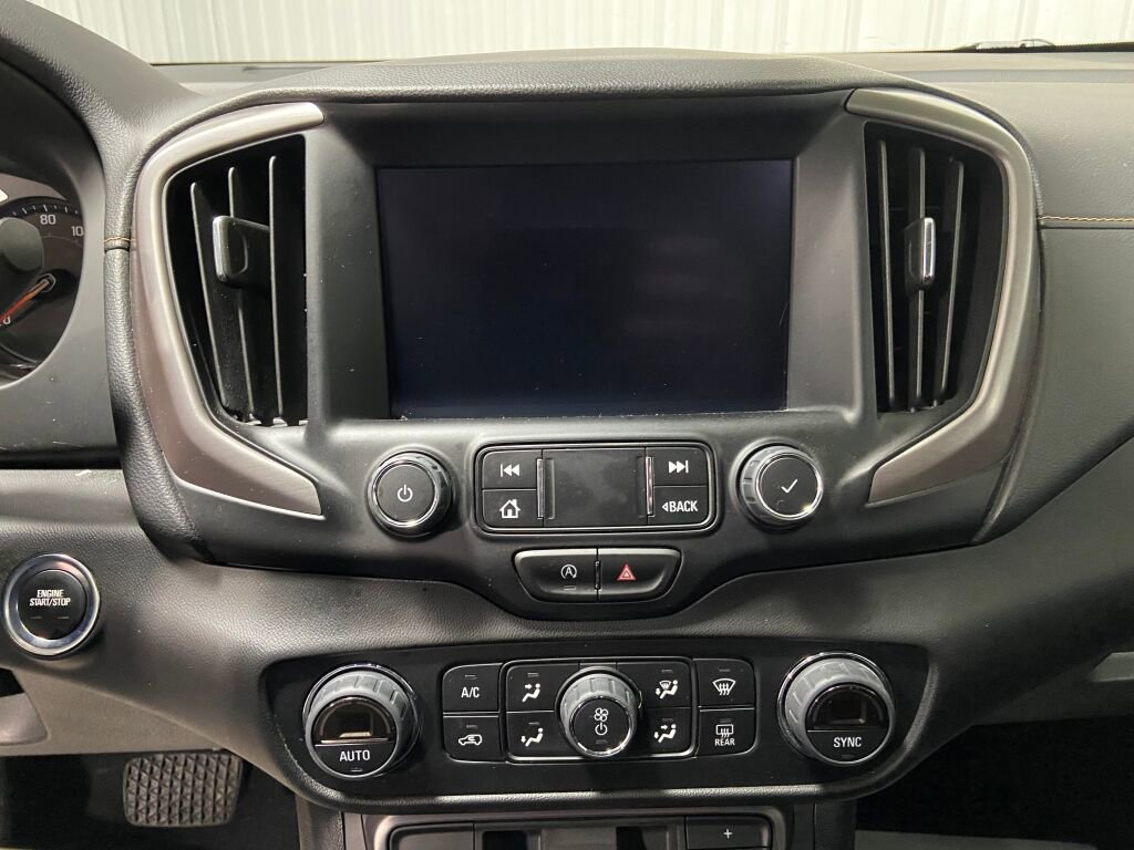 Used 2022 GMC Terrain AT4 w/ LPO, Floor Liner Package AWD/4WD image 13