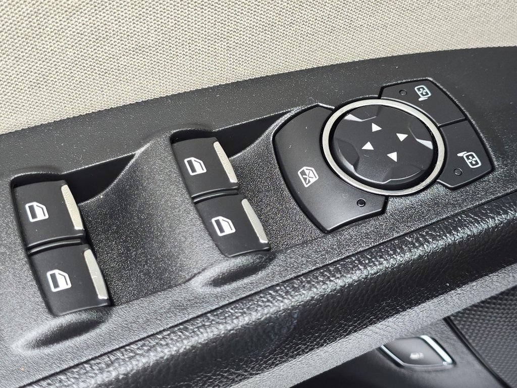 Used 2018 Ford Fusion S FWD image 26