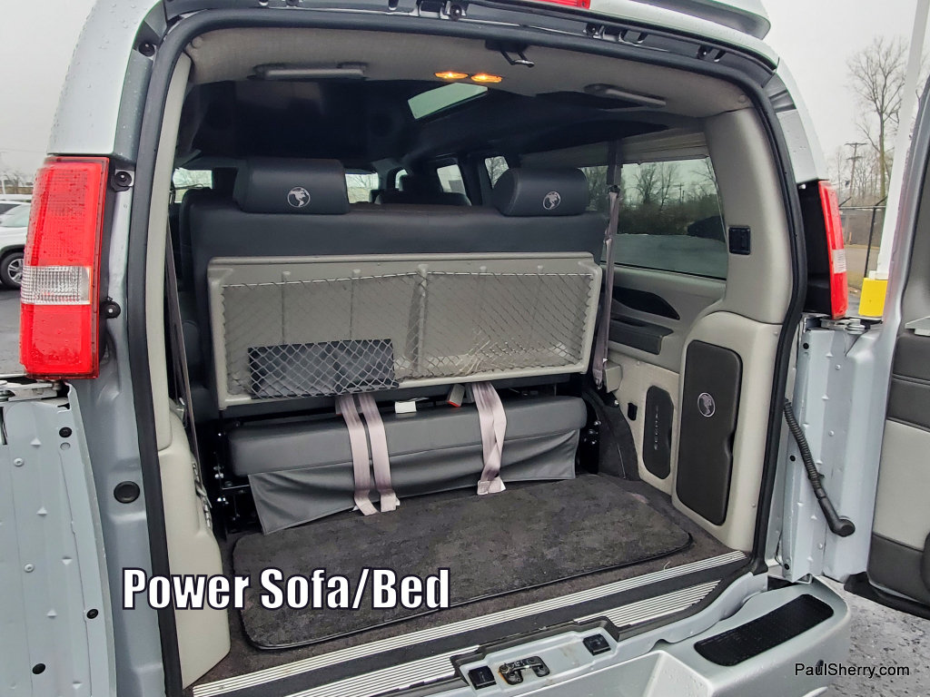 Used 2023 Chevrolet Express 2500 RWD image 17