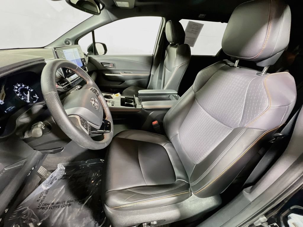 Certified 2021 Toyota Sienna XSE w/ XSE Plus Package AWD/4WD image 18