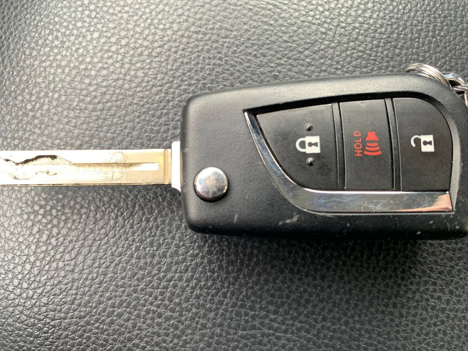 Used 2025 Toyota RAV4 LE image 22