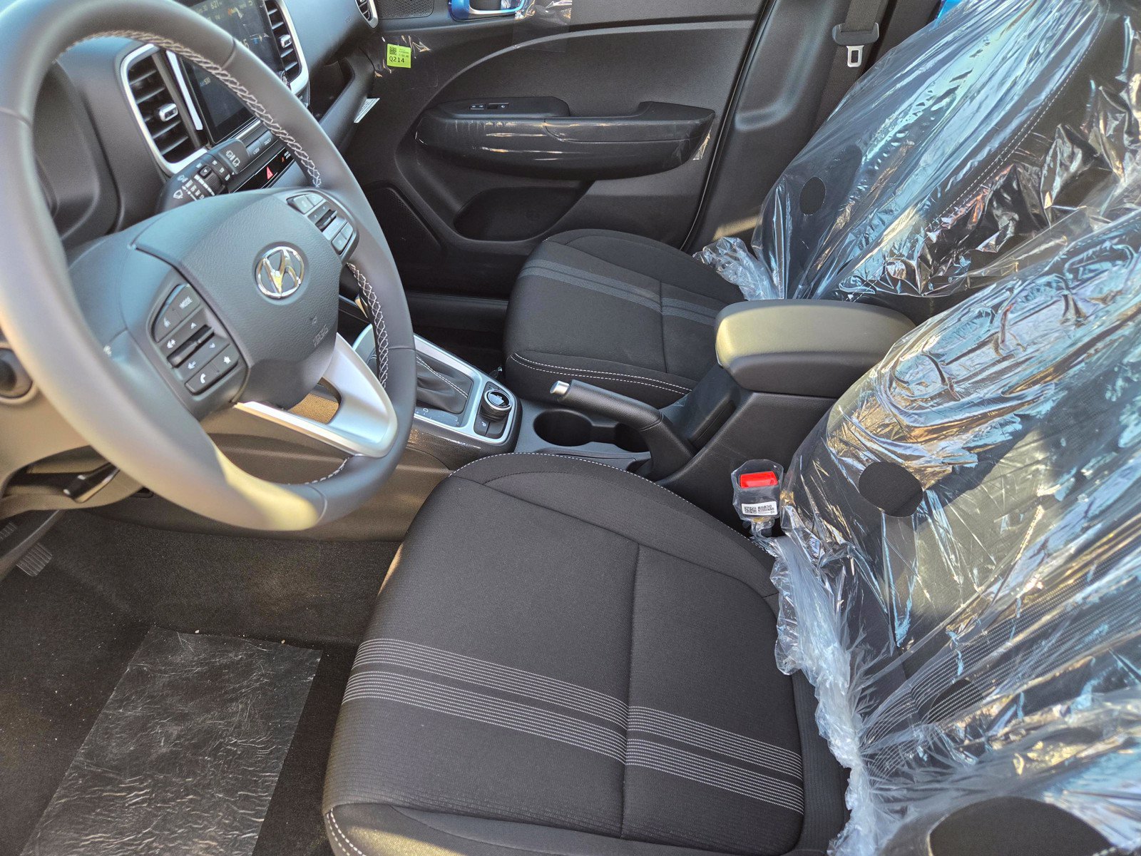 New 2026 Hyundai Venue SEL FWD image 14