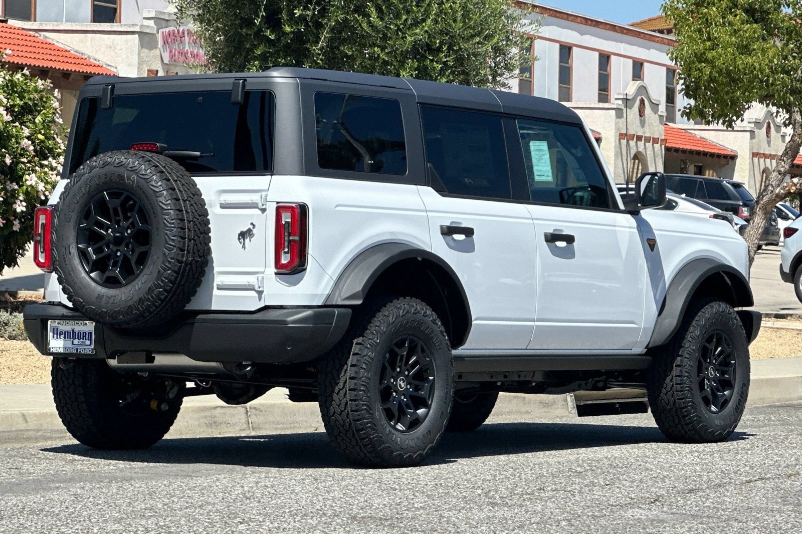 New 2026 Ford Bronco Badlands AWD/4WD image 4
