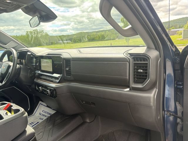 Used 2023 Chevrolet Silverado 1500 LT AWD/4WD image 30